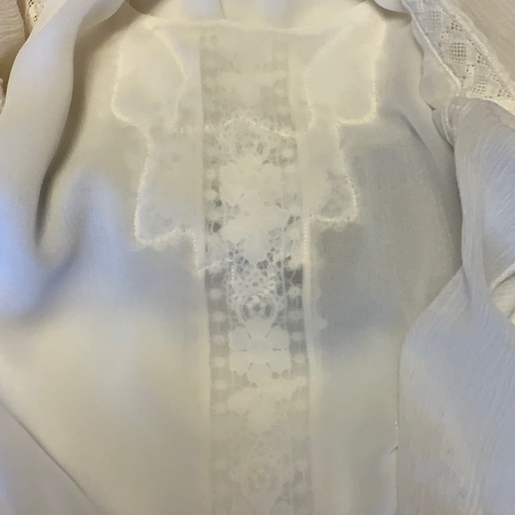 Flowing Scoop-neck 100% Silk Blouse with Lace Insets by Leifsdottir for 6, 8, 10 - Picture 15 of 15